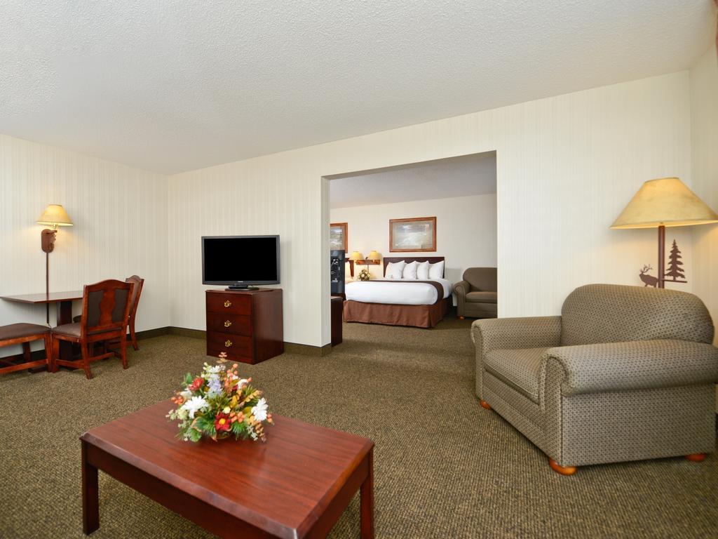 Clubhouse Inn West Yellowstone Bagian luar foto