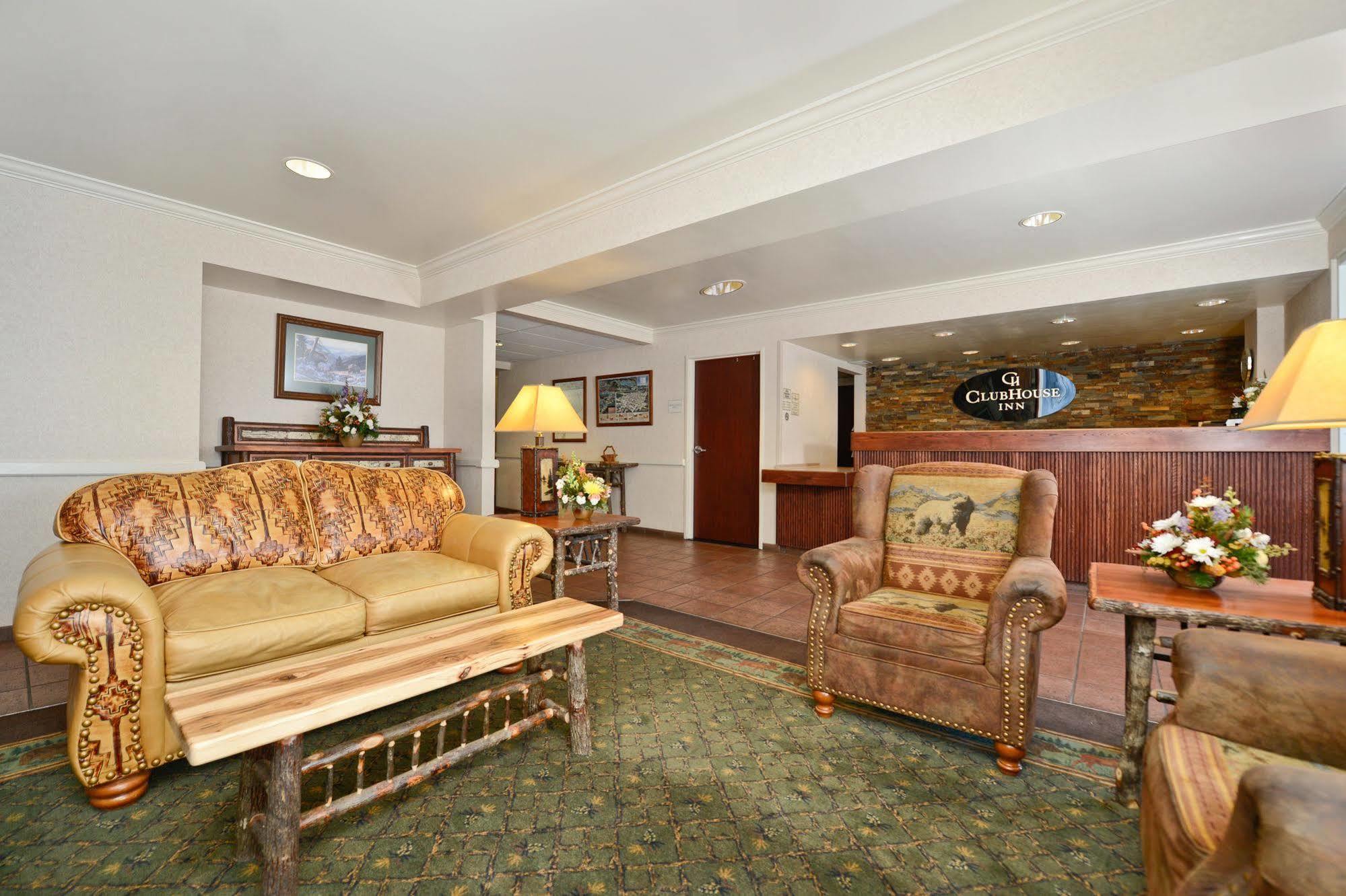 Clubhouse Inn West Yellowstone Bagian luar foto